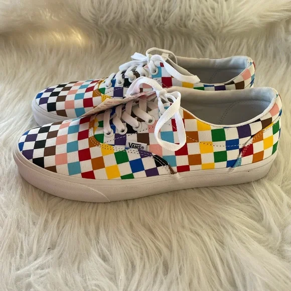 Men’s Vans Shoes - Picture 4 of 12